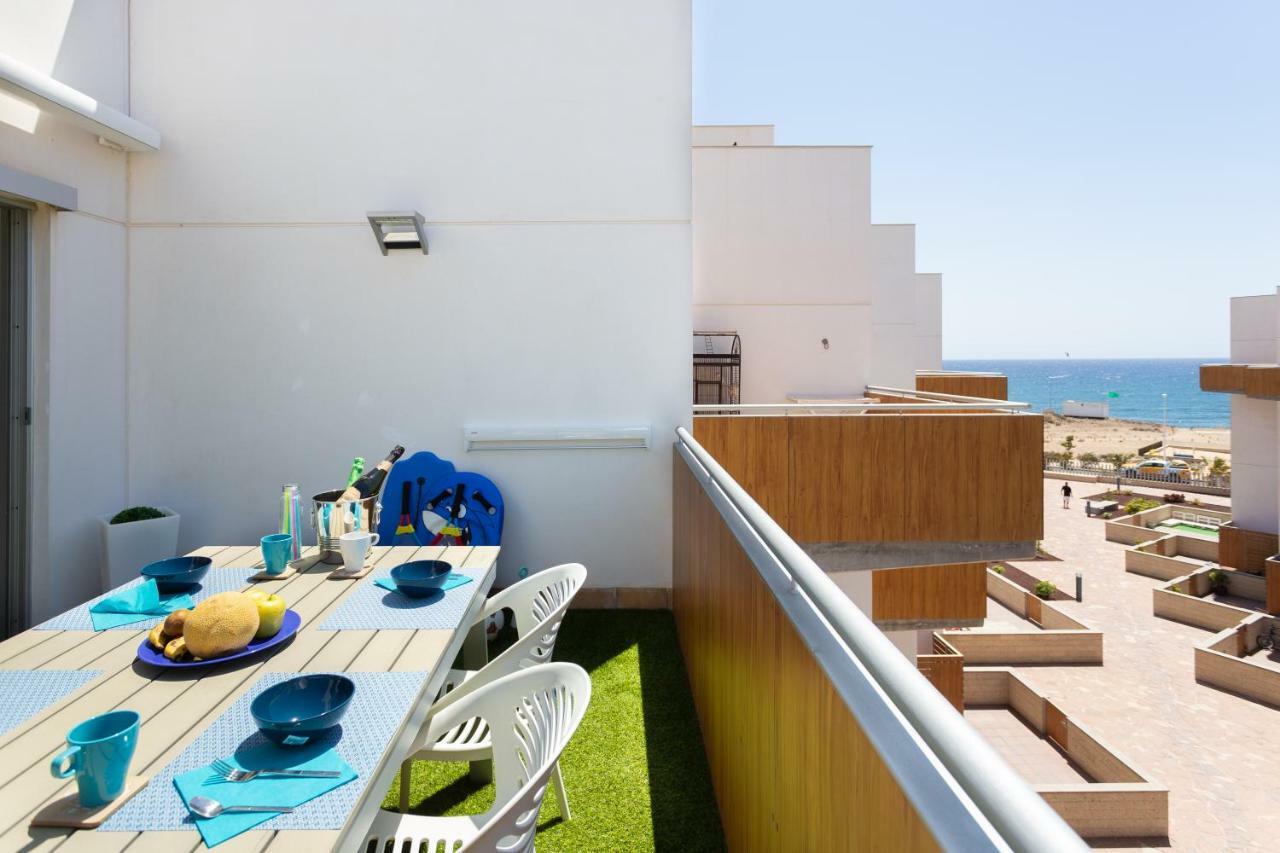 Luxury Beachfront Penthouse El Medano  Exterior photo